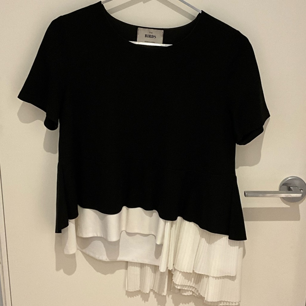 The Birds top